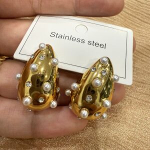 TEAR DROP EARRINGS