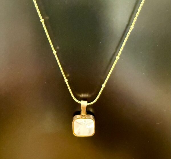 DUAL SIDED DIAMOND